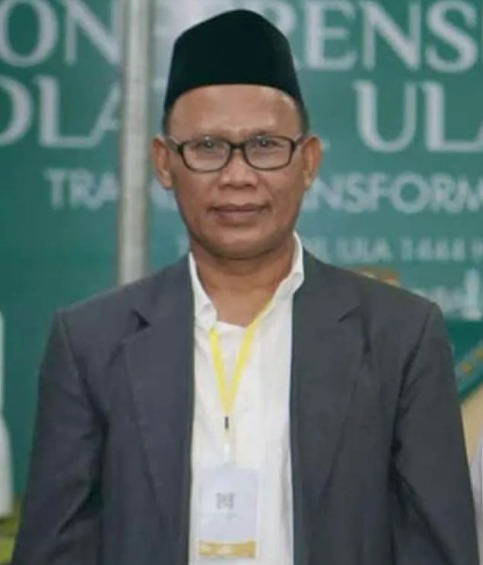 Dr. Juliater Simarmata