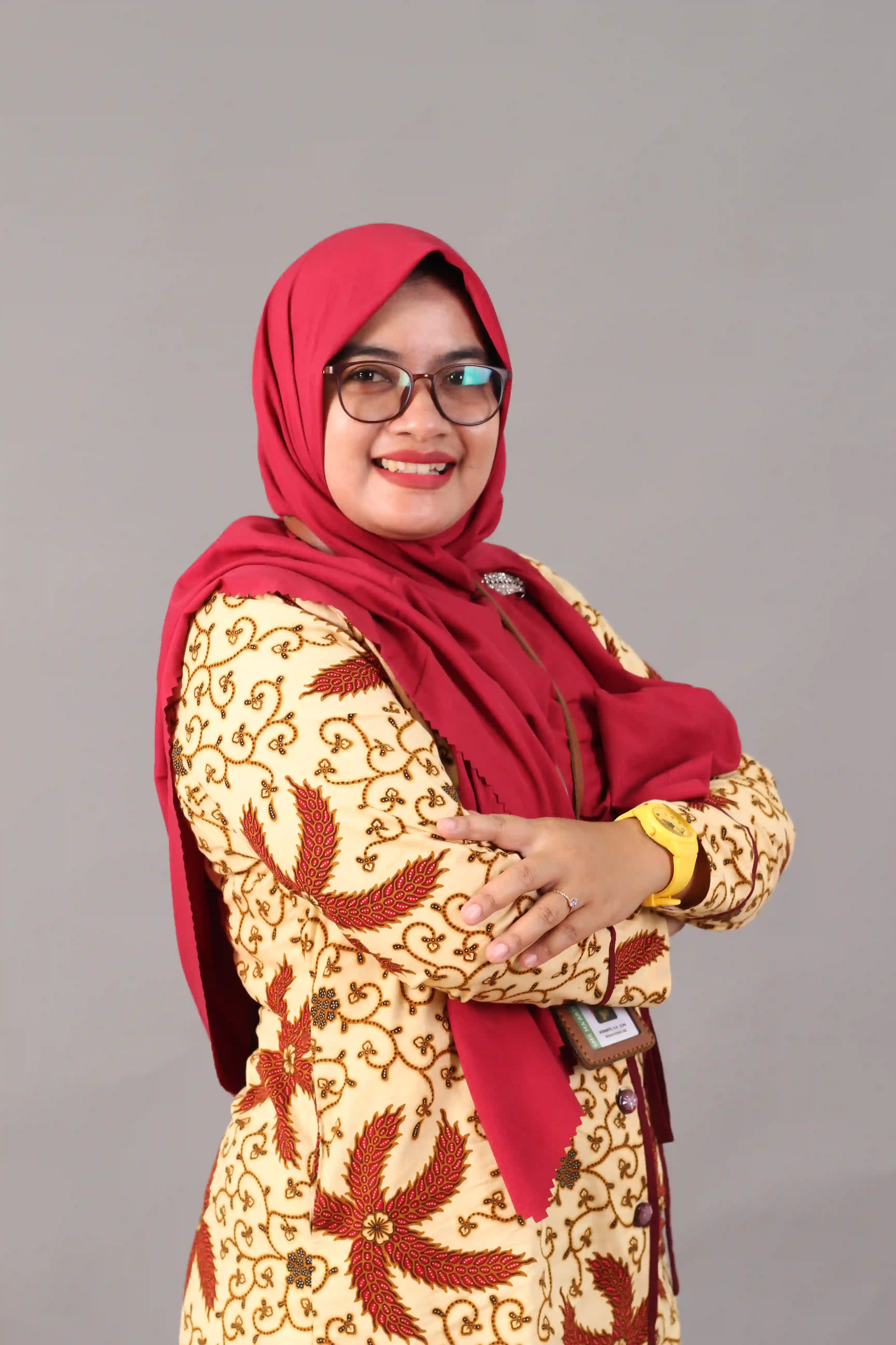 Dr. Juliater Simarmata