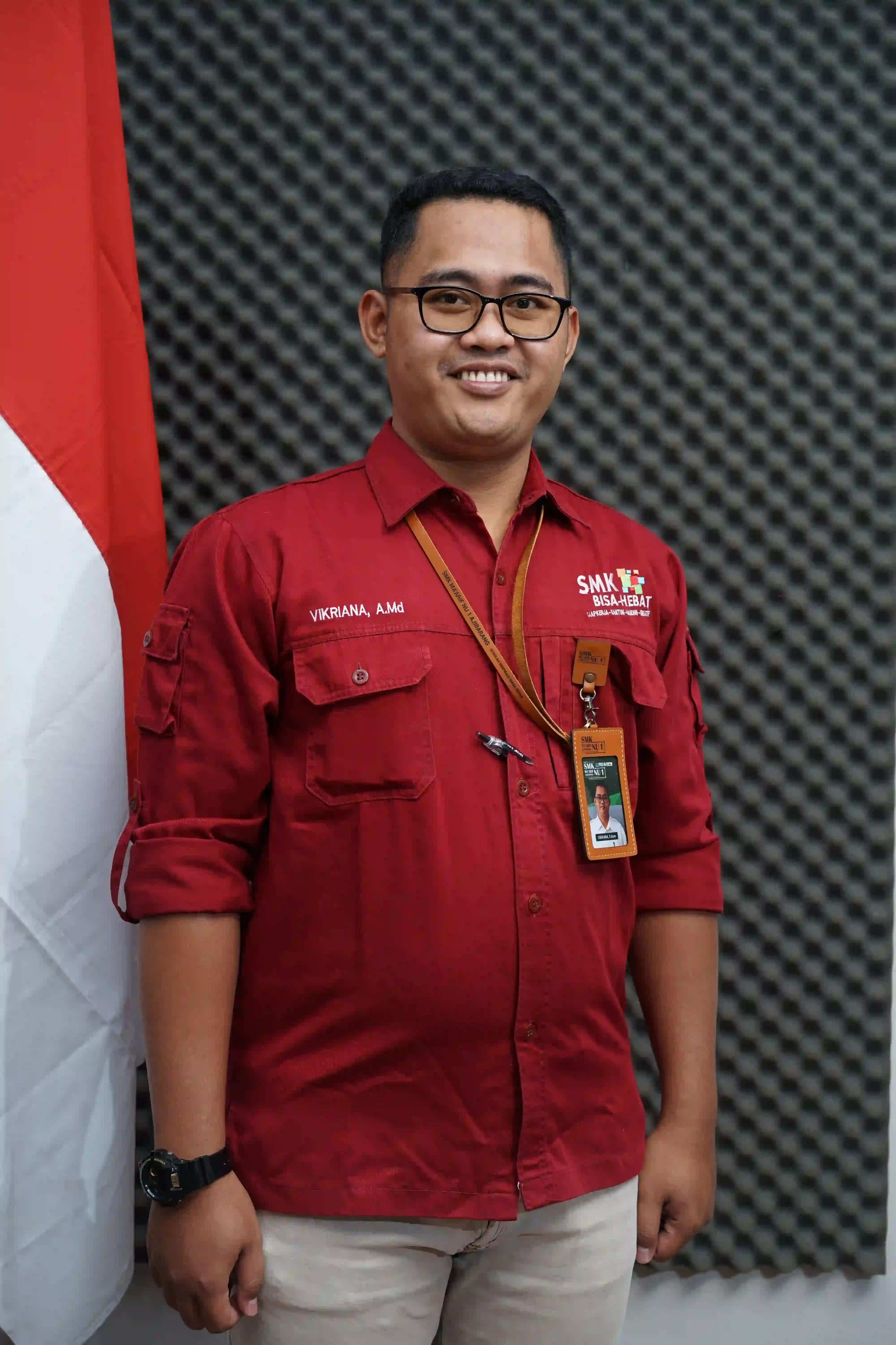 Dr. Juliater Simarmata